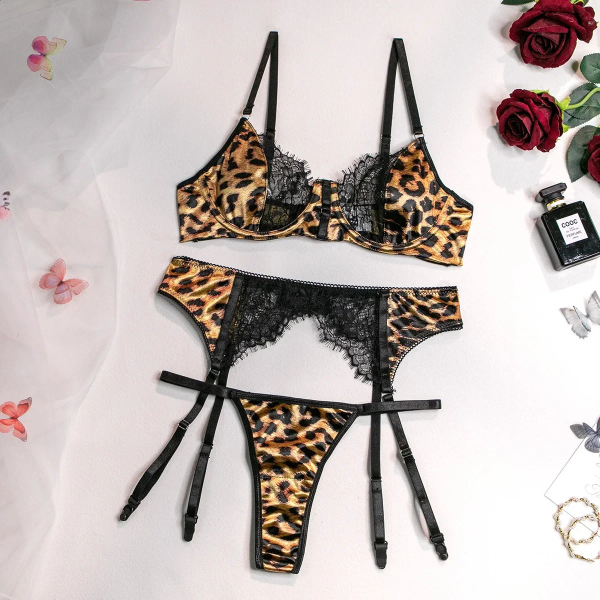 Sexy Wild Leopard Printed Lace Patchwork Lingerie Set Women Comfortable Three Piece Bra and Panty Female Exotic Apparel Suit 260626