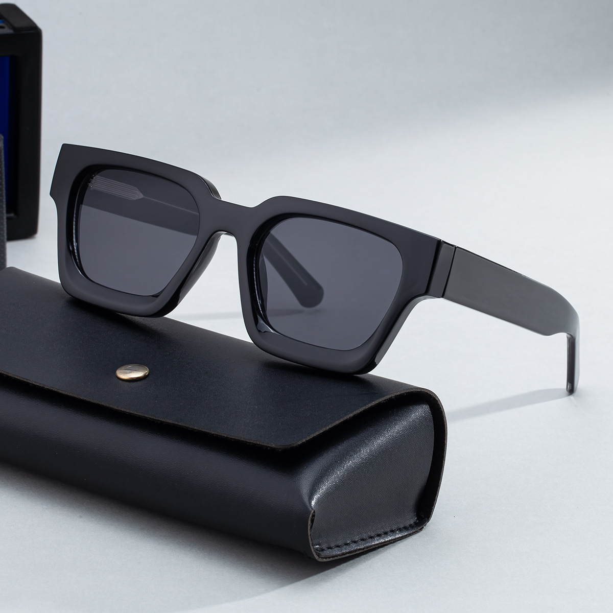 New Fashion Square Frame Personalized Acetate Clip-On Versatile Sun Protection Sunglasses For Men - view 3