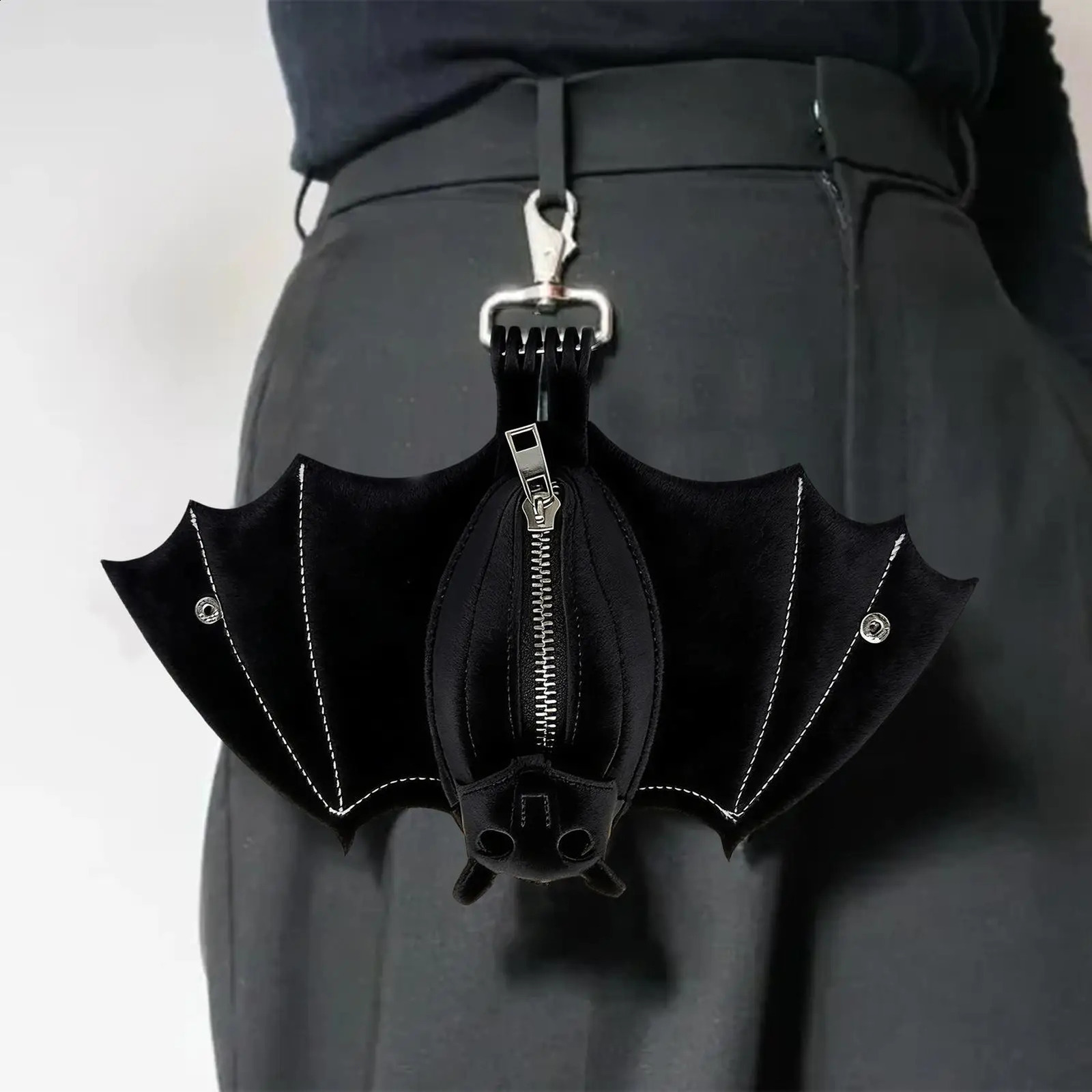 Coin Purse PU Leather Bat Gothic Bag Keychain Change Purse with Foldable Wings for Shopping Travel Work School Events Outdoor 260626 - view 5