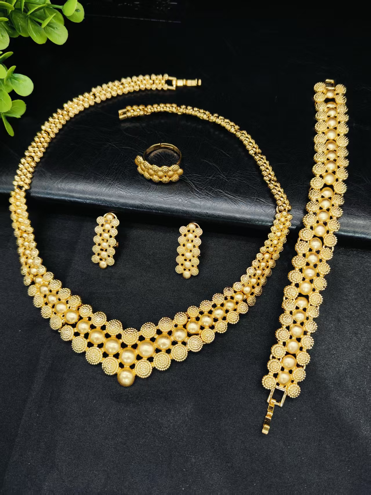 Dubai 24K Gold Plated Chain Design Jewelry Sets For Women Arabic Necklace Earrings Ring Bracelet Jewelry Set Wedding Party Gifts - view 3