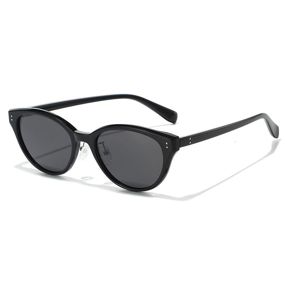 2026 Small Round Ultra-Light Tr90 Polarized Sunglasses, High-End Black Frame Sunglasses Wholesale - view 3