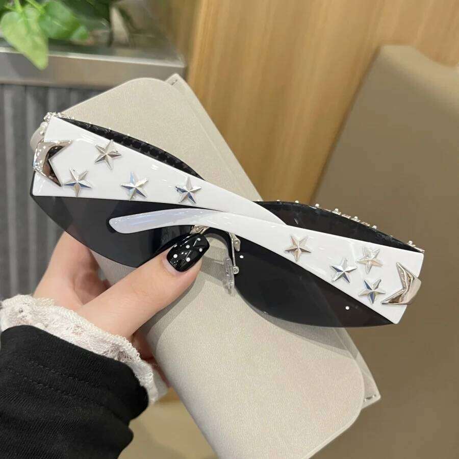 1Pc Women's Fashion Glasses New Luxury Large Frame One-Piece Y2K Personality Pearl-Inlaid Trendy Gift Black Friday Daily 26Y0626 - view 6
