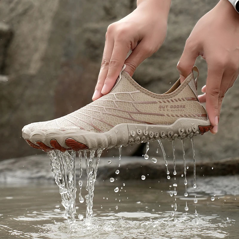 2026 Men Outdoor Trekking Shoes Lightweight AntiSlip Aqua Summer Breathable Beach Swimming Wading Footwear 260626