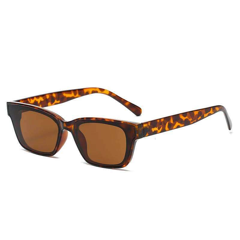 Small Vintage Lady Rectangle Sunglasses Women Fashion Retro Brand Design Travel Square Black Frame Sun Glasses For Female UV400 26Y0626 - view 3