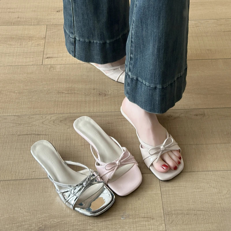 Summer Low Heel Flower Women Slippers Concise Open Toe Slip On Shoes Ladies Elegant Butterfly-knot Beach Vacation Dress Slides 260626