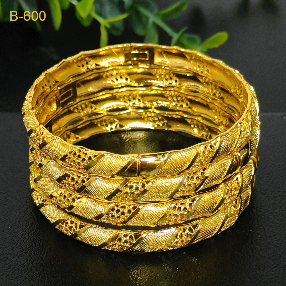 24K Dubai Bangles For Women Ethiopian Africa Fashion Gold Color Saudi Arabia Bride Wedding Bracelet Hand Jewelry Gifts 260626