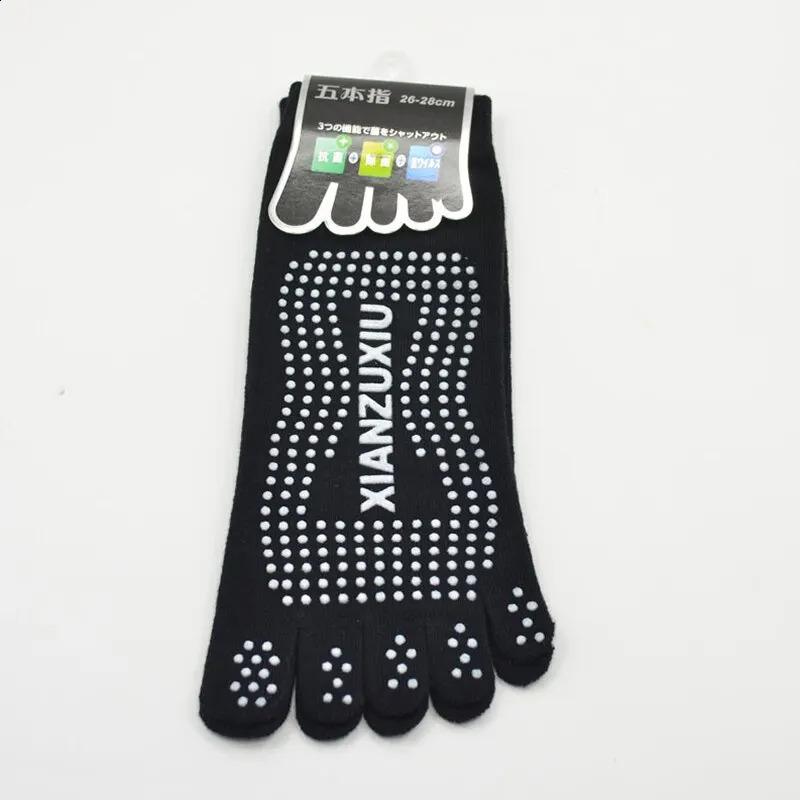 Men Pilates Socks Wholesale Cotton Breathable Non-Slip Massage Yoga Socks Cotton YOGA Sports Five-finger Socks 5 toe socks 260626 - view 3