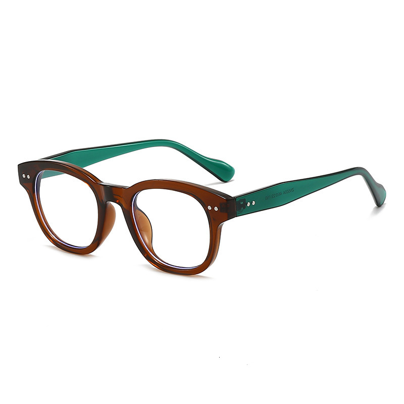 2026 New Fashion Sunglasses For Women Men, Small Face, European And American Retro, Internet Celebrity, UV Protection, Light-Colored Glasses - view 4