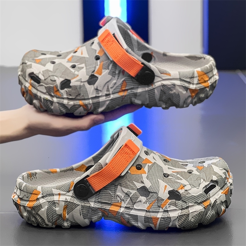 Mens Clogs Slippers Sandal Male Garden Shoes Flat Camouflage Sandals Male Sneakers Outdoor Flip Flops Home Clogs 260625