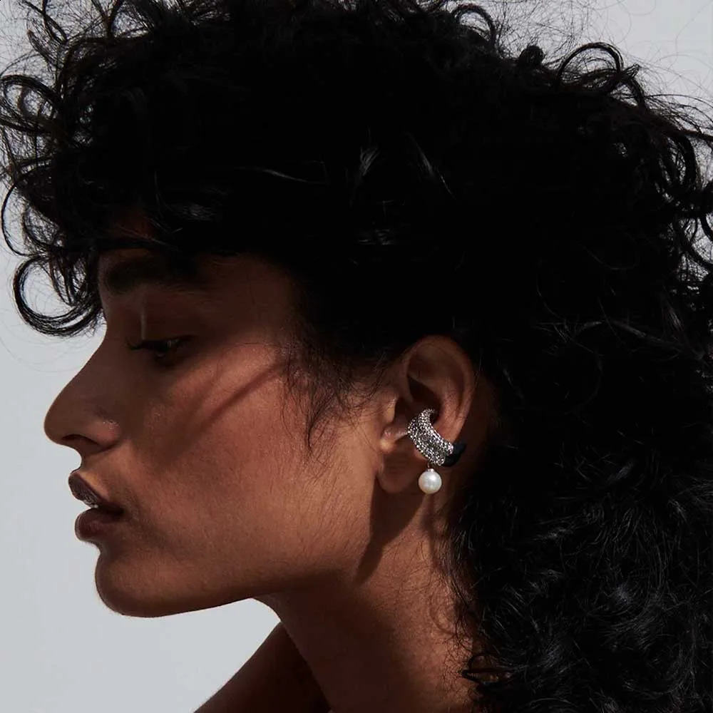 SilverPlated Zircon Pearl Round Ear Cuff No Piercing Accessories Elegant Double Layer Stainless Steel Clip Earrings for Women 260623 - view 5