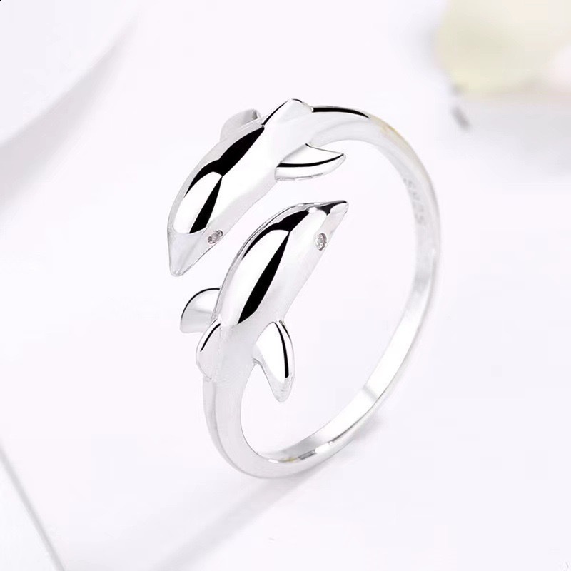 Arrivals Fashion Ladys Jewelry Animal Dolphin Bangle Statement Cuff Bracelets In Gold or Silver Color for Women Enagagement 240626