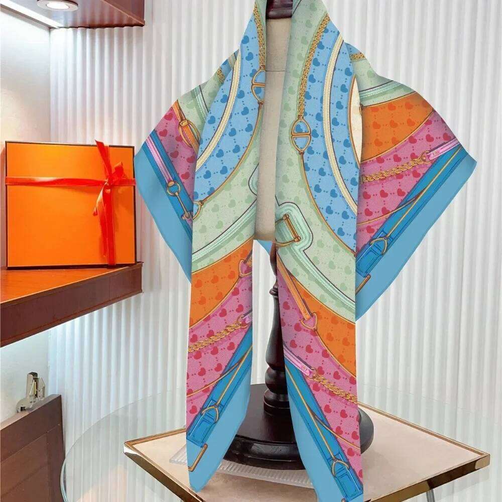 90CM French Love Circle Belt Chain High Quality Twill Silk Shawl Sunscreen Large Square Decorative Scarf 26Y06226 - view 7