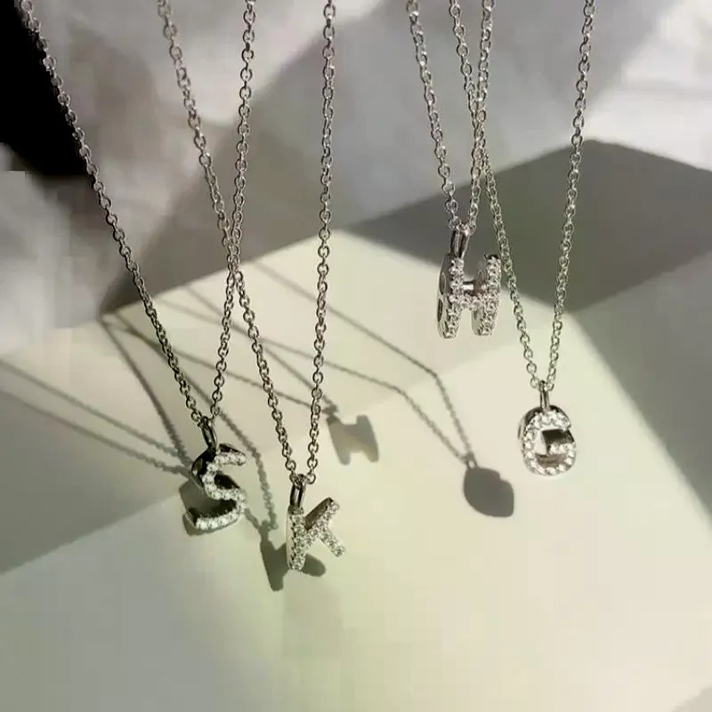 Fashion Shining AZ Letter Pendant Charm Necklace 26 Initial Alphabet Name Clavicle Chain Party Jewelry Gift 260615 - view 3