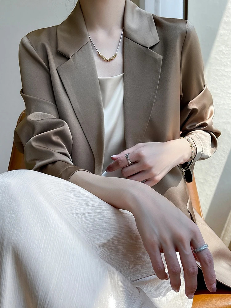Women Blazers Spring Summer Fashion Korean Silk Satin Suit Vneck Loose Top Jacket Single Button Outerwear 260625 - view 5