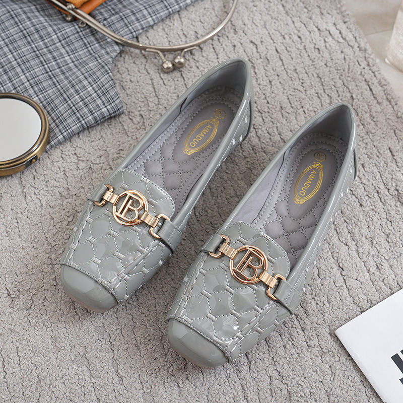 Free Shipping Luxury Casual Shoes Women's B Buckle Square Toe Flat Leather Shoes, Soft Patent Flats with Embroidery Size 33-43 - view 8