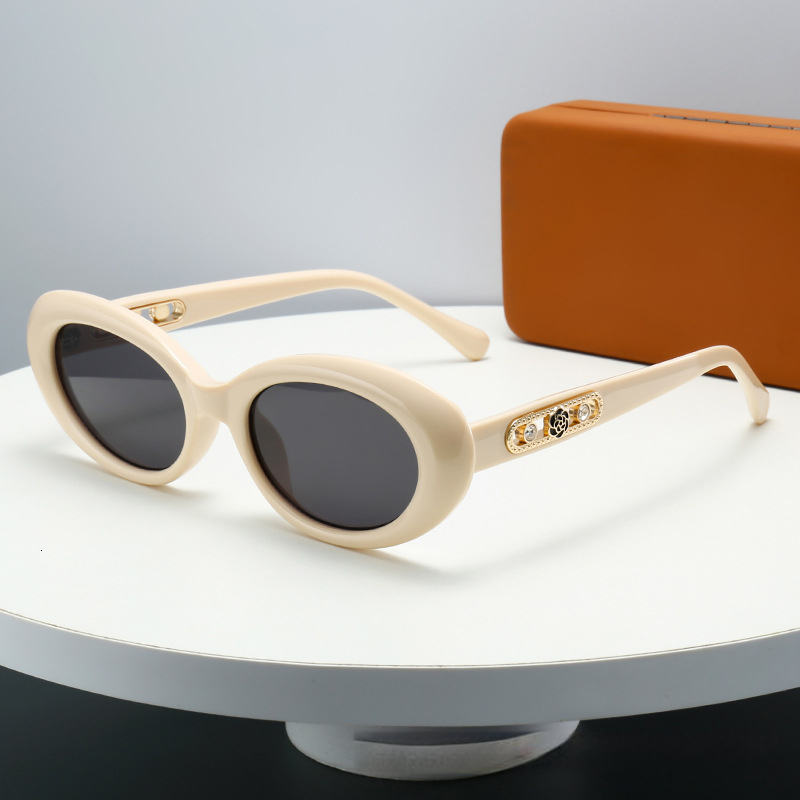 2026 Designer's New Elliptical Personalized Trendy Round Frame Camellia Pearl Decoration Light Luxury Premium Women's Sunglasses Sunshade Su - view 5