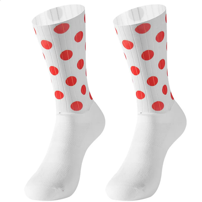 2026 Anti Slip seamless Cycling Socks Integral Moulding Hightech Bike Sock Compression Bicycle Outdoor Running Sport 260622 - view 3