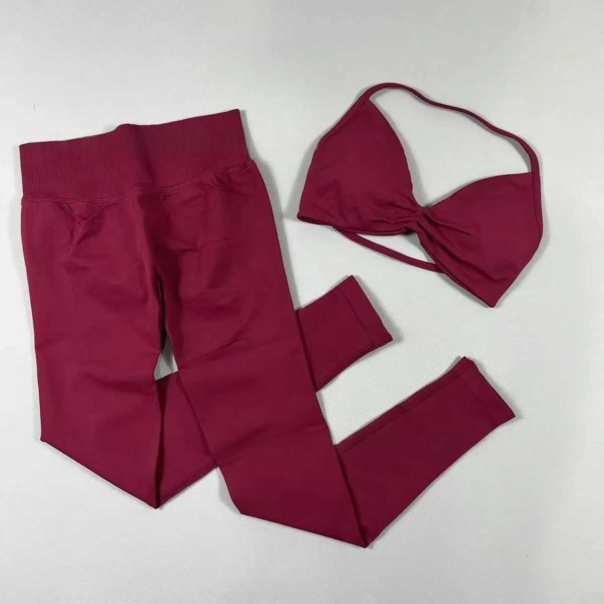 Clean 2-Piece Set Womens Seamless No Yoga Set Halter Neck Sports Bra High-Waisted Lifting Leggings for Gym Workouts M260626 - view 7