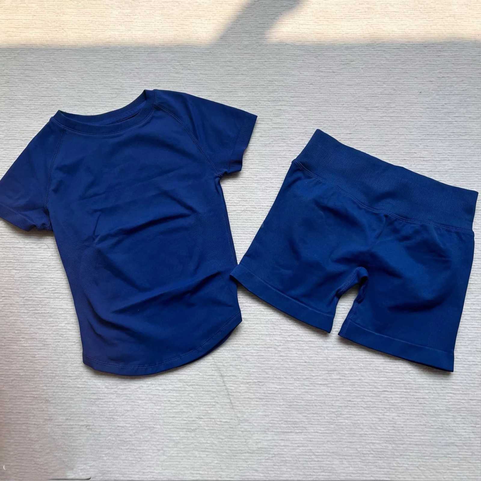 Gym Sports 2 Sets Pieces Women Seamless knitted Yoga Short Sleeve Top Fitness Set Workout Running Sports Short Leggings Suit M260626 - view 5