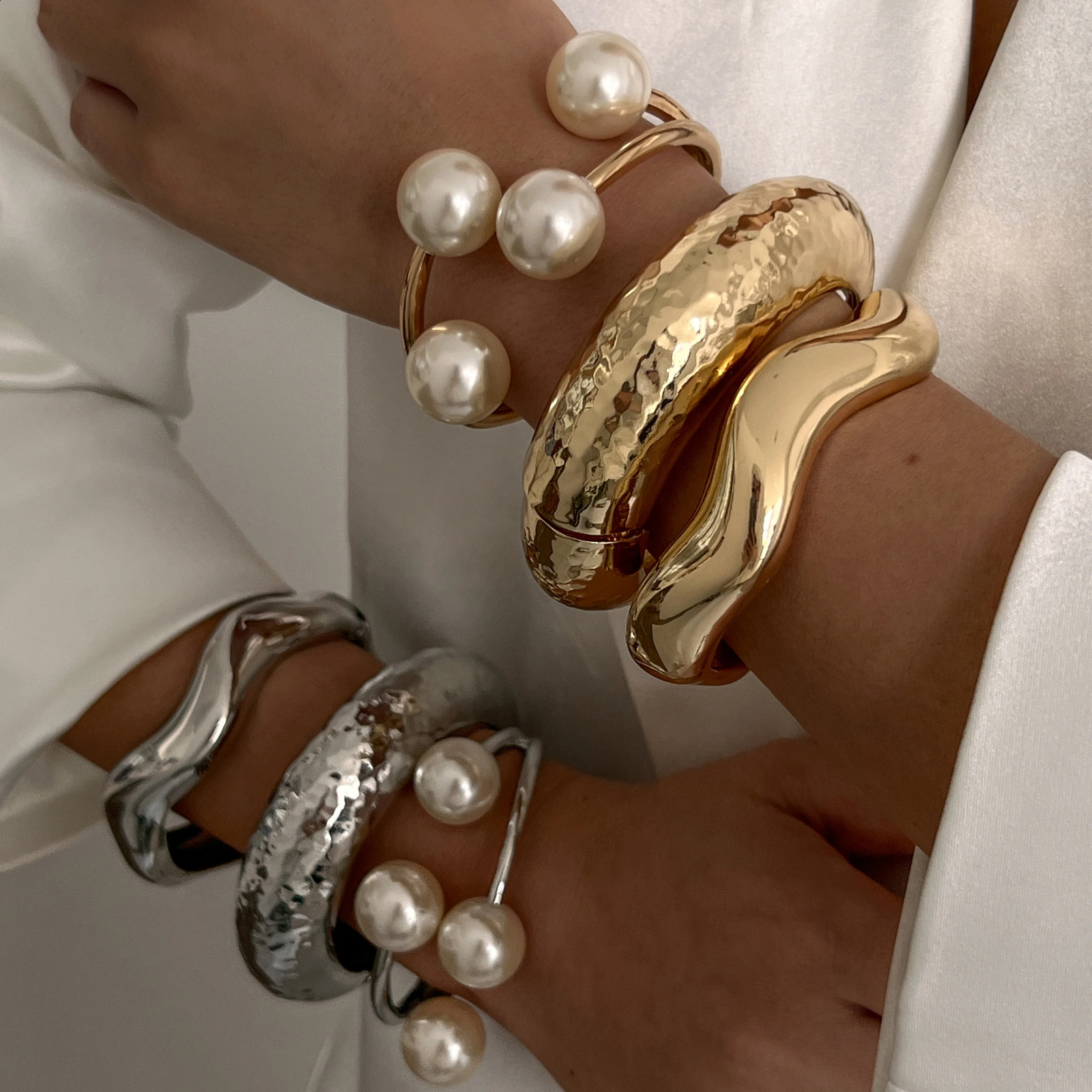 3 Styles Creative Big Pearl Cuff Bracelet Trendy Punk Heavy Metal Chunky Spring Bangle for Women Men Steampunk Fashion260624 - view 4