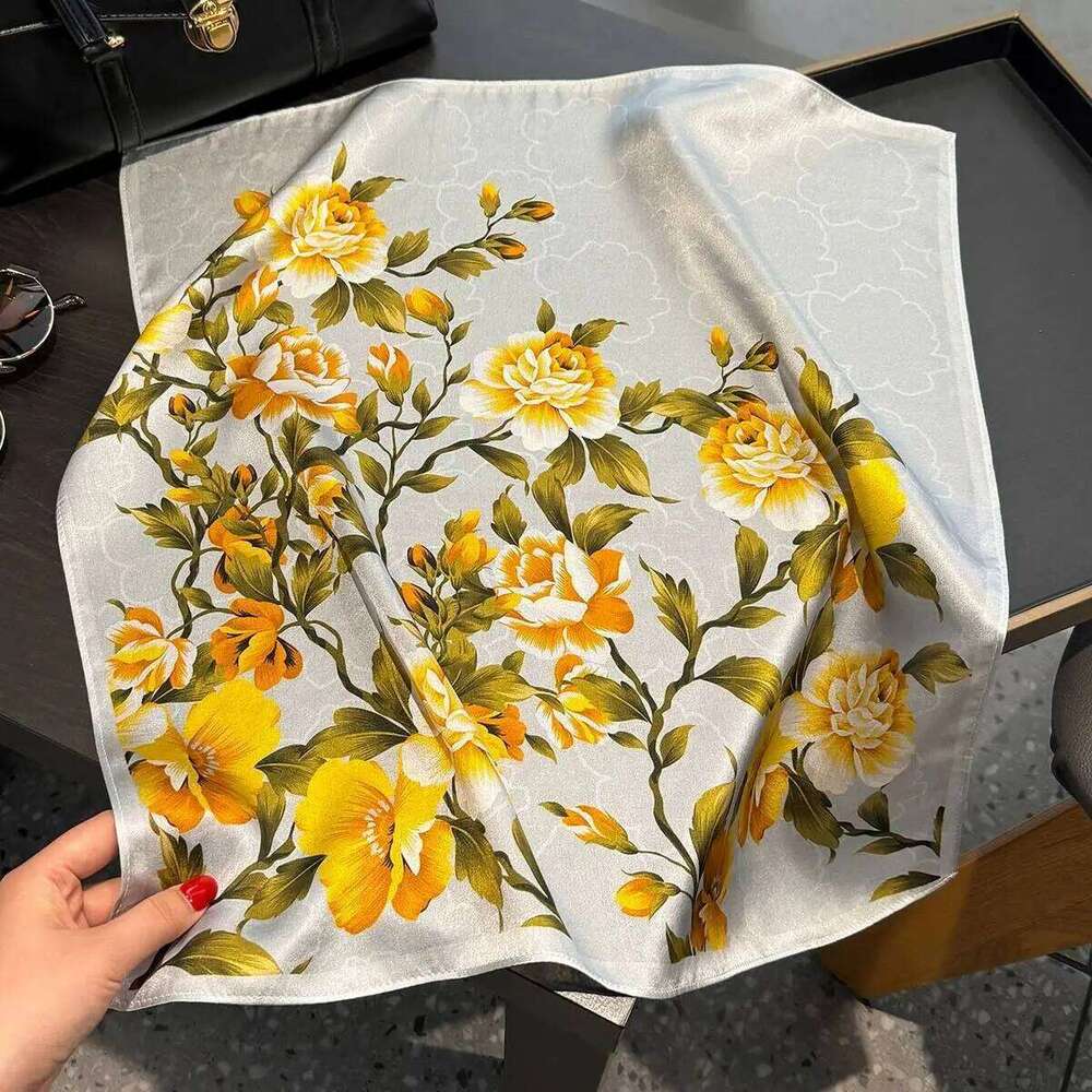 Summer 100% Real Scarf Women Fashion Korean Hair Wrap Bufanda Foulard Bandana Poncho 53cm Mulberry Silk Square Scarves New 26Y06226 - view 7