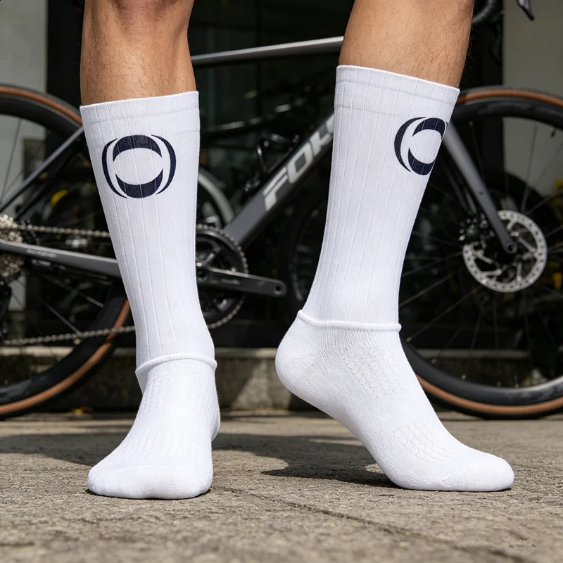 2026 Anti Slip seamless Cycling Socks Integral Moulding Hightech Bike Sock Compression Bicycle Outdoor Running Sport 260622 - view 6