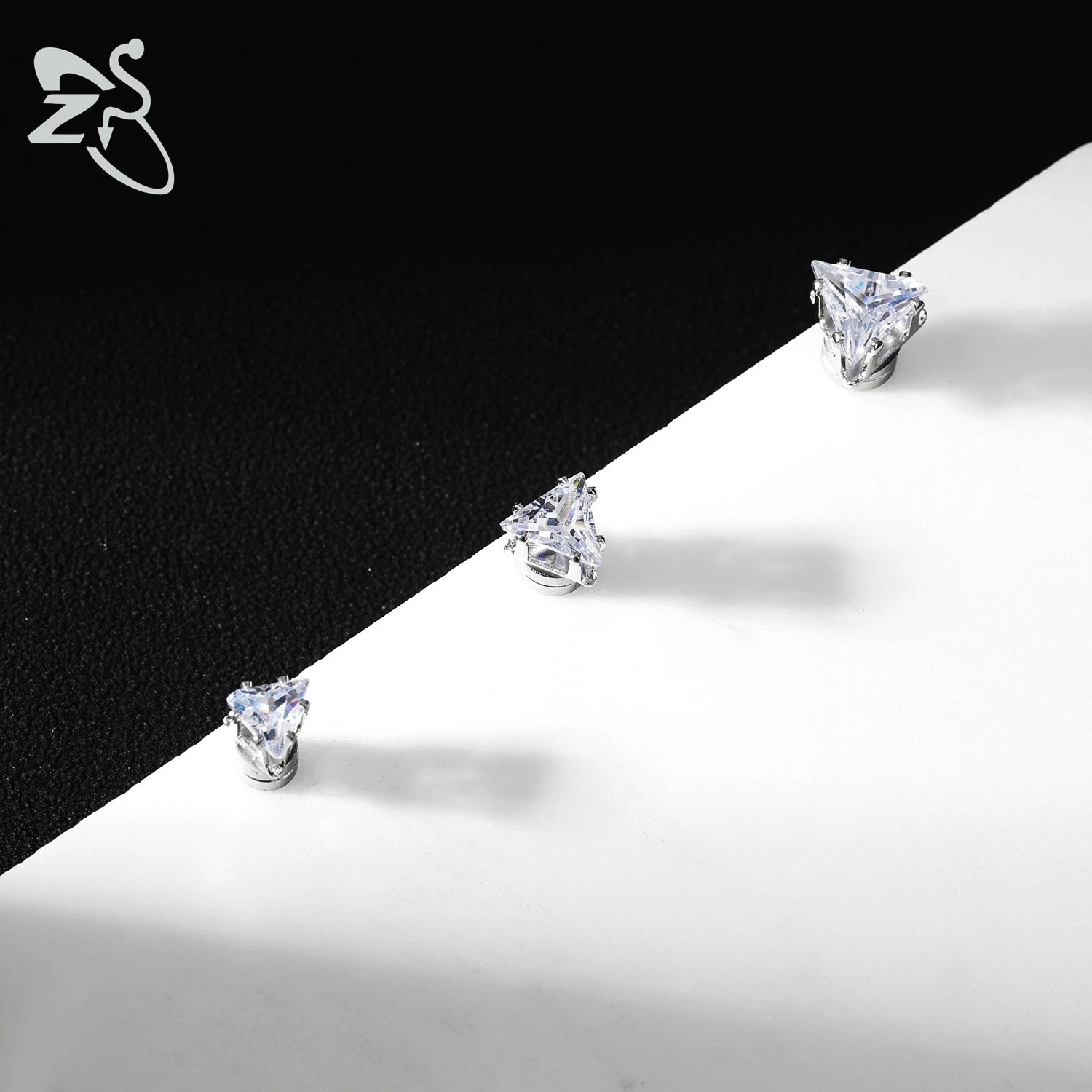 ZS 1 Piece Magnetic Clipon Earrings Star Heart Shape CZ Crystal Ear Clip No Piercing Stud Pierced Earring Jewelry 48MM 260623 - view 6