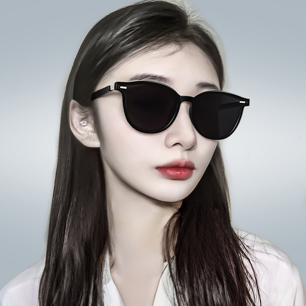 New Korean Version GM for Women, High-End Fashionable Polarized Glasses, Unisex Small Frame Sun Protection Sunglasses wholesale - view 3