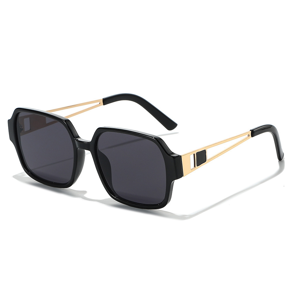 2026 New Large Square European And American Fashion Simple Metal Frame Unisex Sunglasses Wholesale - view 1