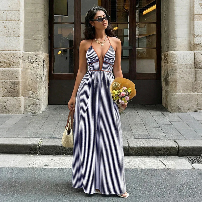 Womens Striped Halter Maxi Dress Deep V Cutout Smocked Back Long Summer Vacation 2026 260625 - view 4
