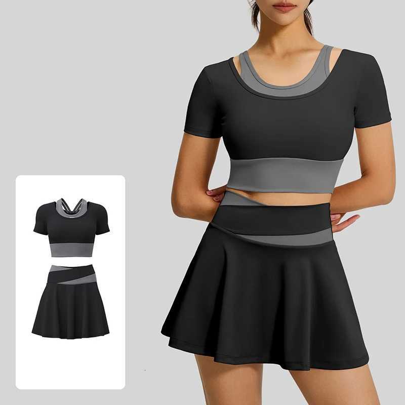 2 Tone Womens Piece Two Yoga Set Short Sleeve Yoga Top with Bra Pads High Waist Skort with Liner Running Fitness Sportswear M260626 - view 3