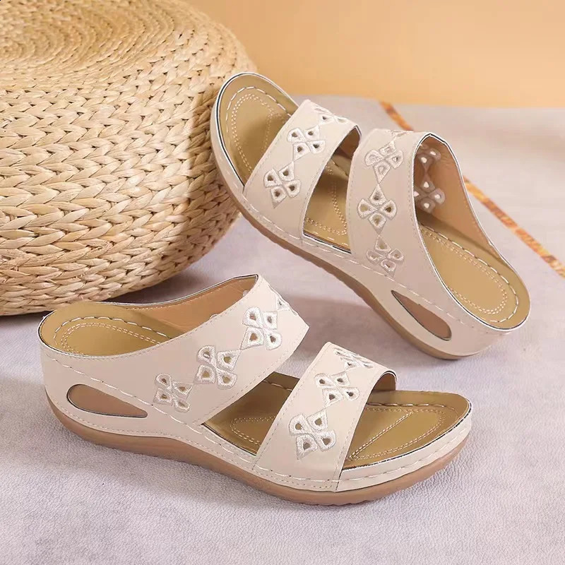 Women Slippers Embroider Flowers Leather Womens Sandals Outdoor Light Casual Wedges Slip on Summer Shoes for Woman 260626 - view 5