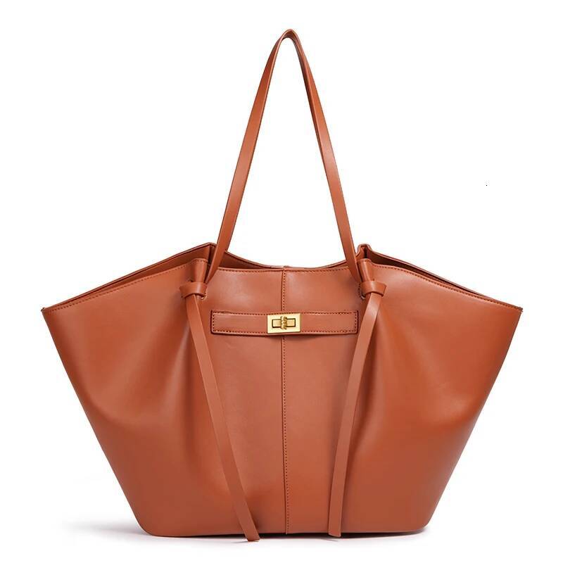 Lightweight, Large-Capacity 2025 New Bat-Shaped High Street Handbag, European American Style Fashion Shoulder And Crossbody Bag - view 3