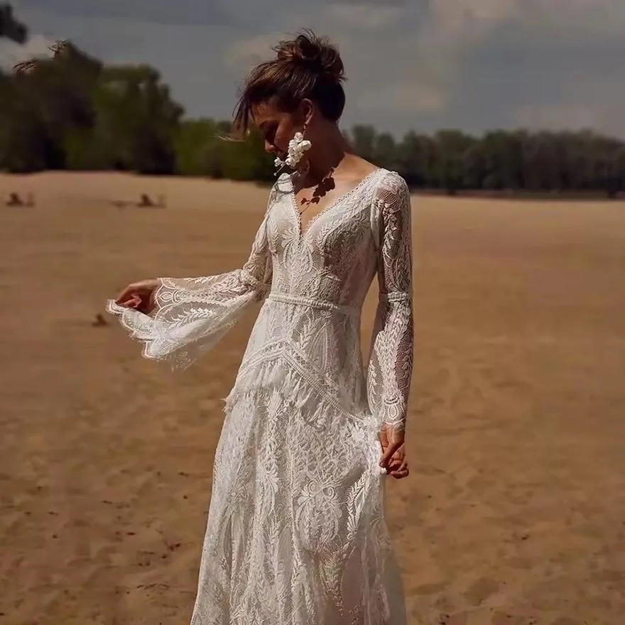 Retro Hippie Cowgirl Country Style Bohemian Lace Wedding Dress With Tassel Flare Long Sleeves Sexy V Neck Backless Bridal Gown Elegant Robe De Mariee - view 3