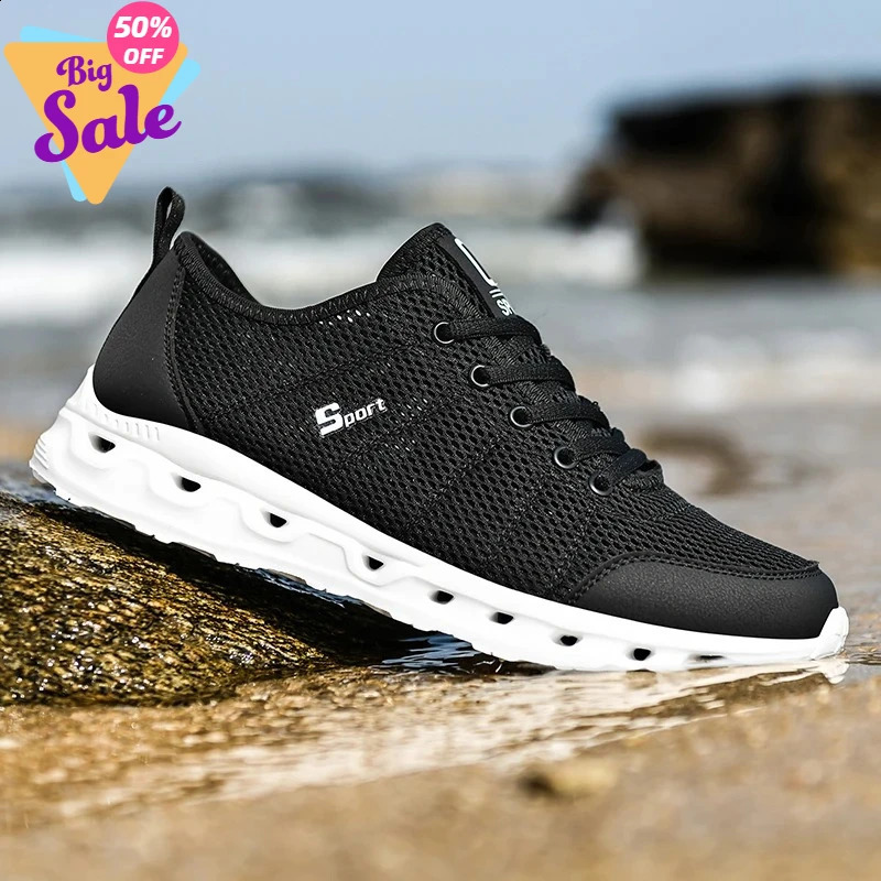 2026 Men Aqua Shoes Outdoor Breathable Beach Lightweight Quickdrying Wading Sport Water Camping Sneakers 260626 - view 1