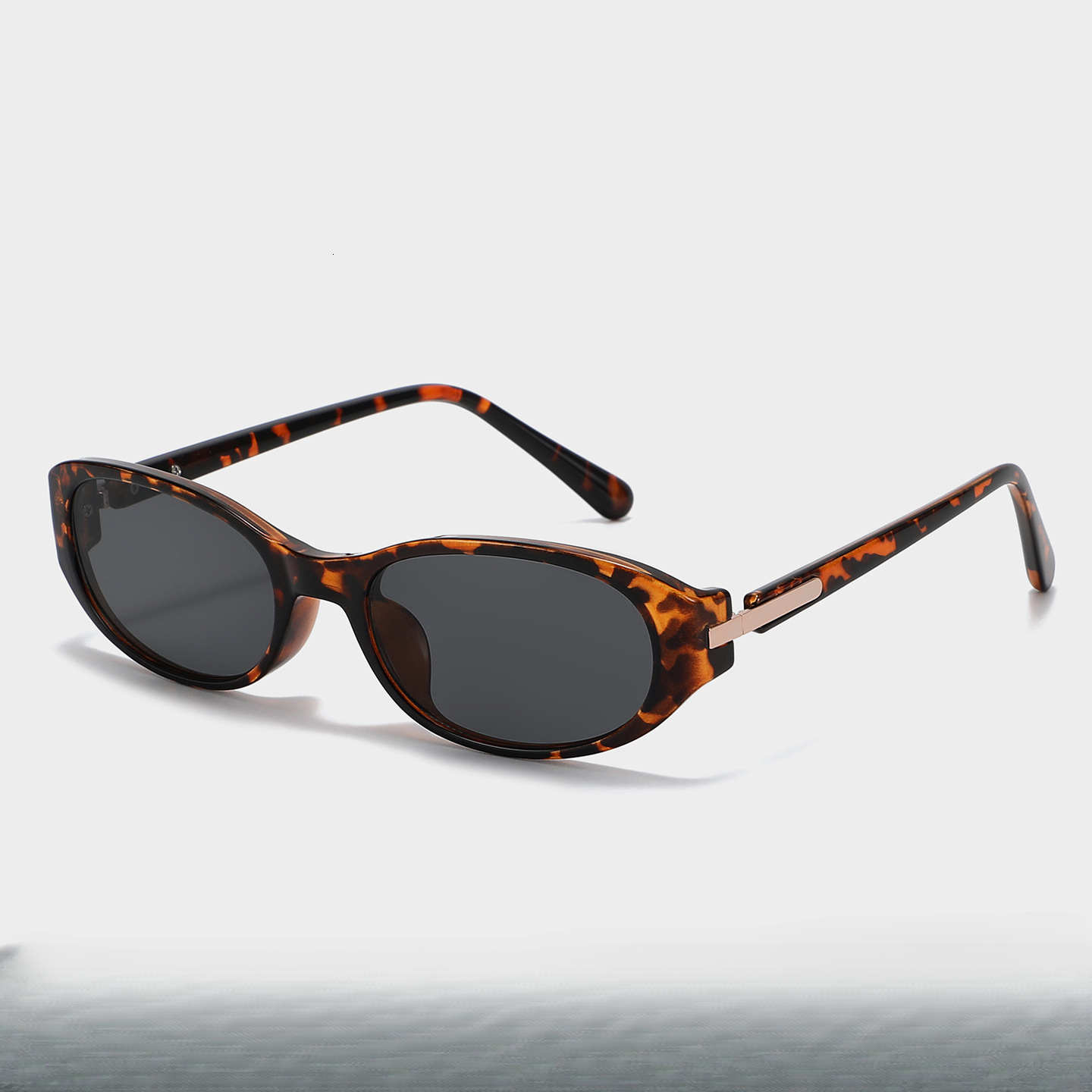 Oval minimalist sunglasses new model internet celebrity sunglasses stylish street photography high end women s sunglasses - view 8
