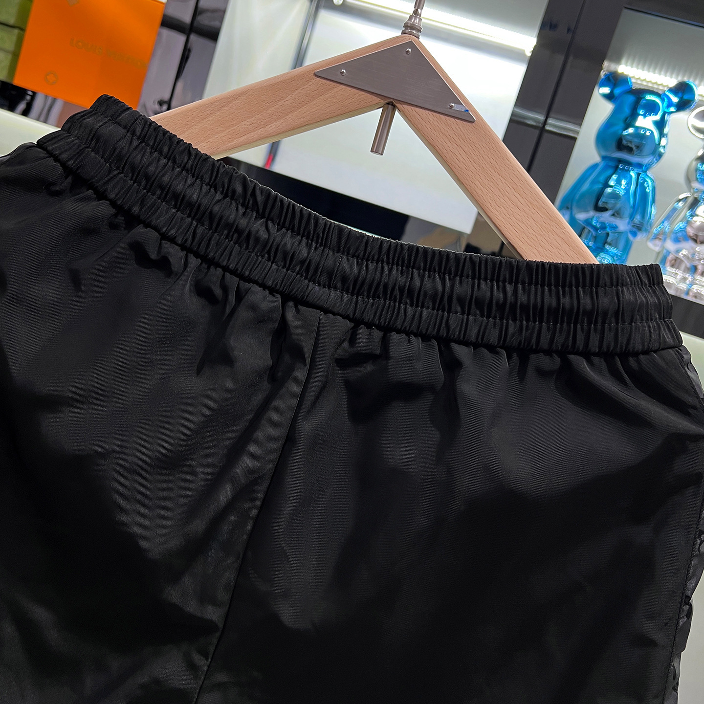 European Men's High-End Jacquard Ice Silk Casual New Summer Trendy Brand Beach Shorts - view 5