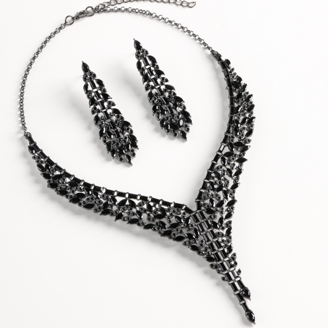 18K Gold Plated Full Zircon 2Pcs Jewelry Set V Tassel Bib Necklace Water Drop Long Dangle Earrings For Women - view 4