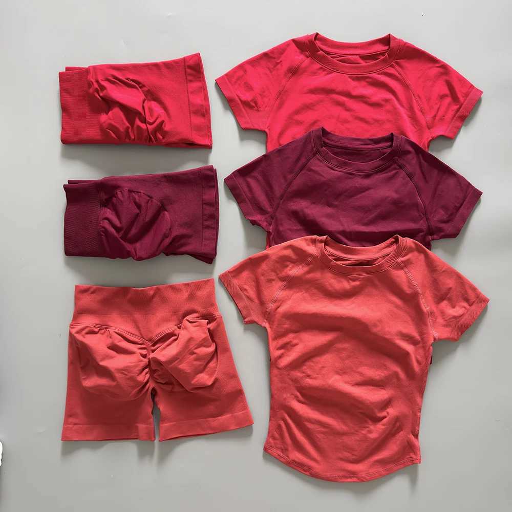 Pieces 2 SWEAT Sports UNDFYNE Sets Short Sleeve Seamless Yoga Top Fitness Set Women Workout Running Sports Shorts Gym Suit M260626 - view 3