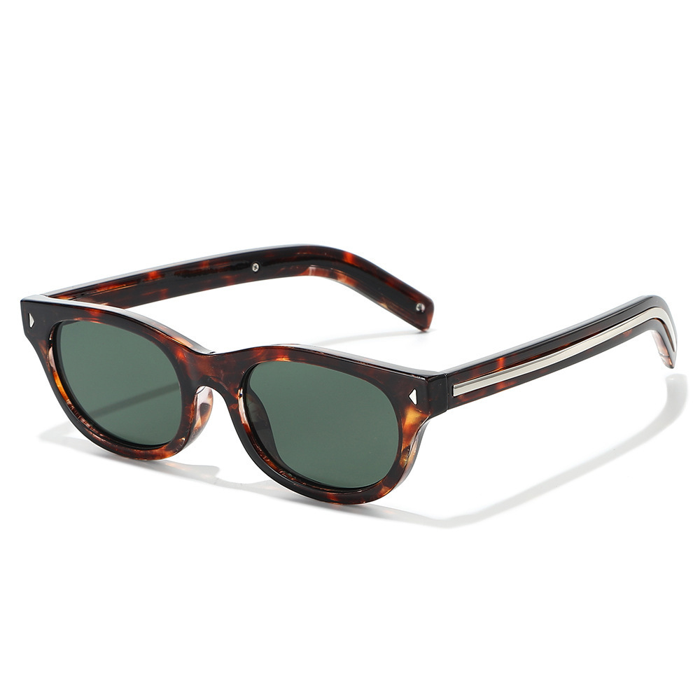 New Square Sunglasses, Fashionable Trendy, Stylish Sophisticated, With A Unique High-End Feel, Popular On Instagram, Suitable For Both Men And Women - view 4
