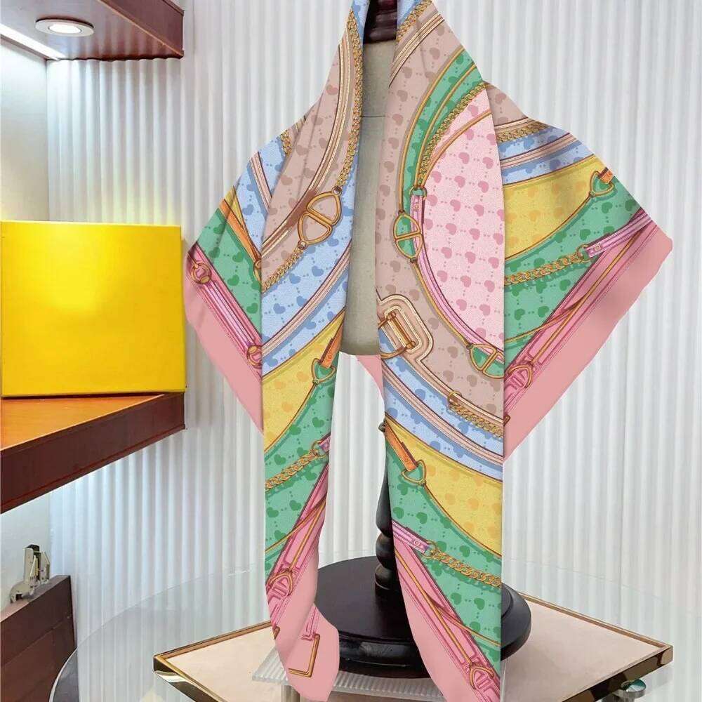 90CM French Love Circle Belt Chain High Quality Twill Silk Shawl Sunscreen Large Square Decorative Scarf 26Y06226 - view 4