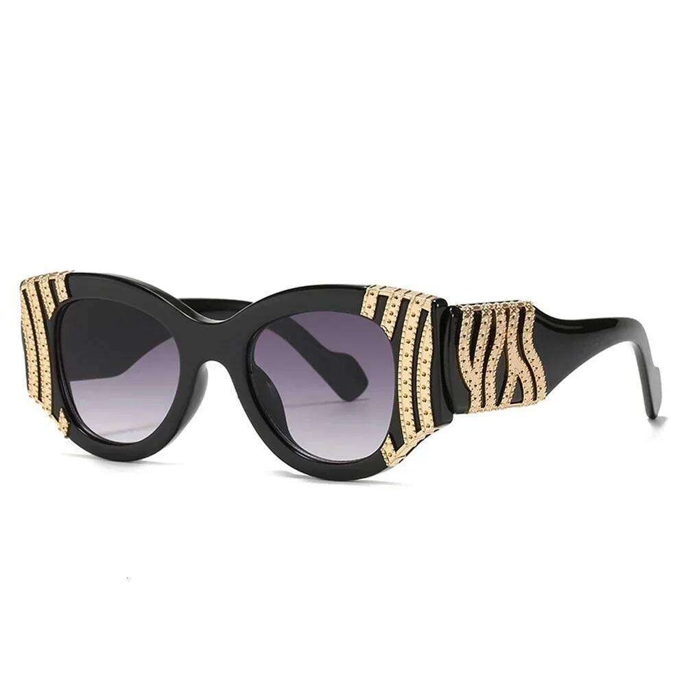 Classic Sunglasses Men Women Trend Sun Glasses Snake Pattern Travel Vintage Retro Oculos Shades Female UV400 Gafas De Sol 26Y0626 - view 1
