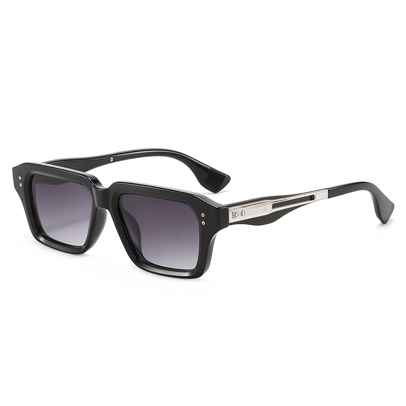 20 New Fashionable Rivet Square Frame Sunglasses Men, High-End Sun Protection Glasses For Driving In - view 4