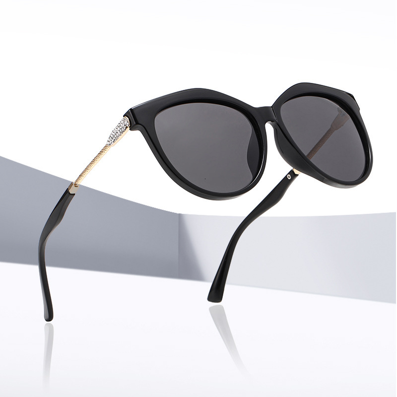 Women's Cat-Eye Polarized Sunglasses, Rhinestone Tortoiseshell Fashion Eyewear with Brown-Amber Lenses, UV Protection Sun Glasses for Everyday Wear, B - view 5