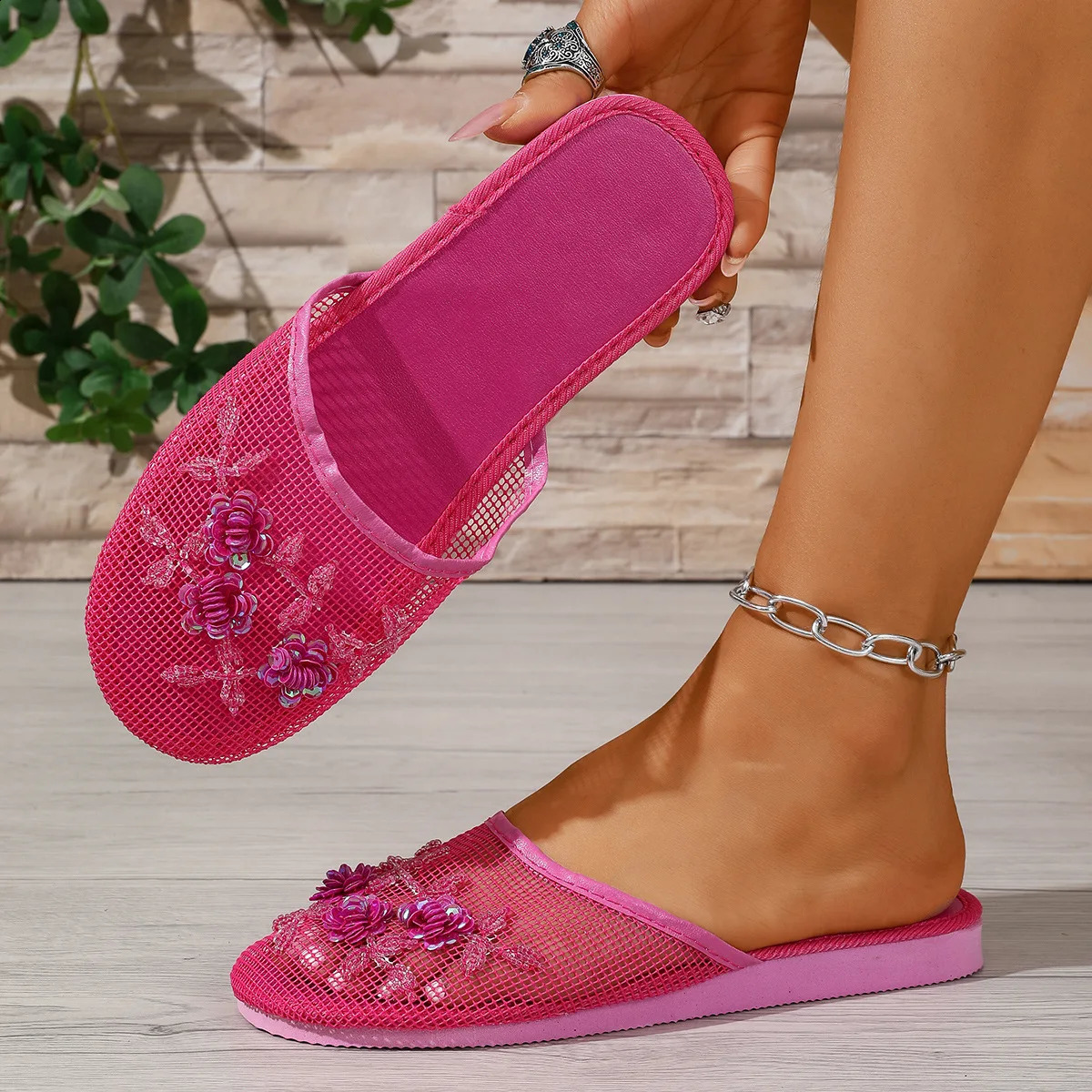 2026 womens handmade embroidered fabric with a toe cover for home use non slip and durable slippers versatile sandals 260626