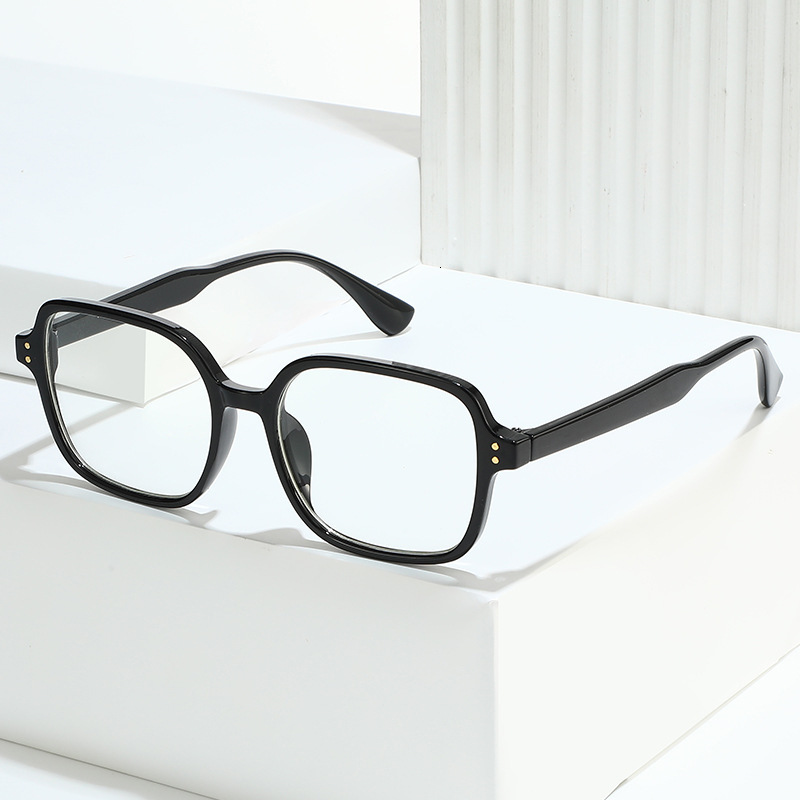 New Eyeglass Unique Simple Square Frame, Fashionable And Can Be Fitted With Prescription Lenses, Suitable For A Bookish Look - view 4