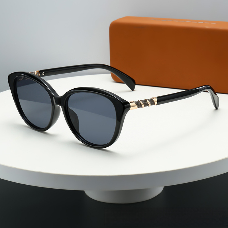 Designer's New Cat Eye Small Fragrant Style Luxurious And High-end Women's Sunglasses Cross-border European And American Fashion Trend UV Re