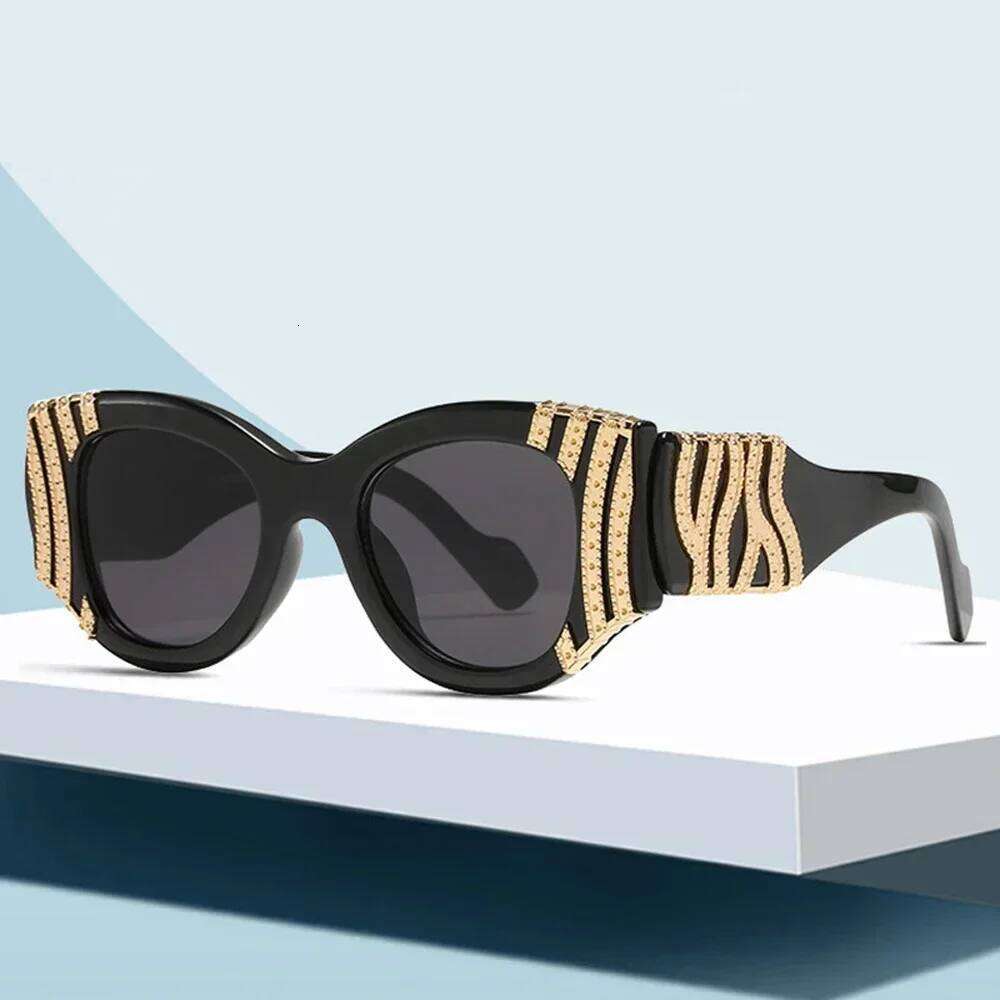 Classic Sunglasses Men Women Trend Sun Glasses Snake Pattern Travel Vintage Retro Oculos Shades Female UV400 Gafas De Sol 26Y0626 - view 3