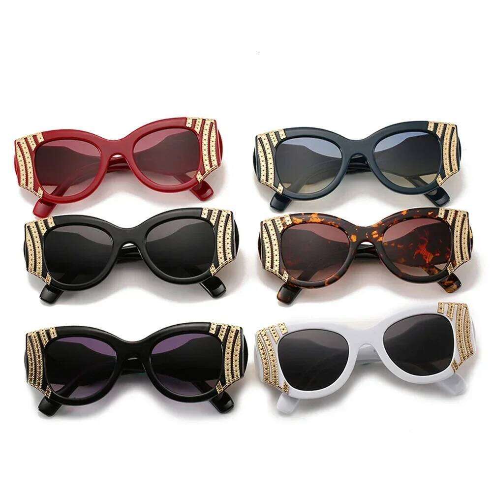 Classic Sunglasses Men Women Trend Sun Glasses Snake Pattern Travel Vintage Retro Oculos Shades Female UV400 Gafas De Sol 26Y0626 - view 4