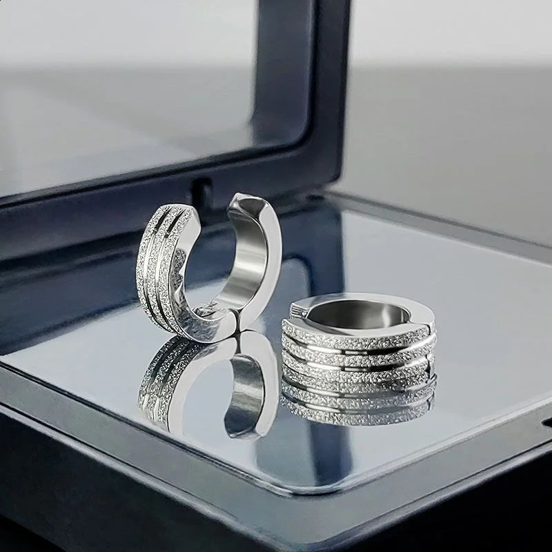 2pcs Non Piercing Frosted Scrub Groove Ear Clip Stainless Steel Small Circle Hoop Earrings for Women Men Punk Jewelry 260623 - view 3